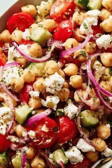 Mediterranean Chickpea Salad