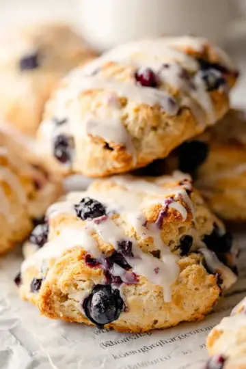 Better Than Starbucks Blueberry Scones (easy drop scones style!)