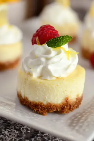 Mini Lemon Cheesecakes